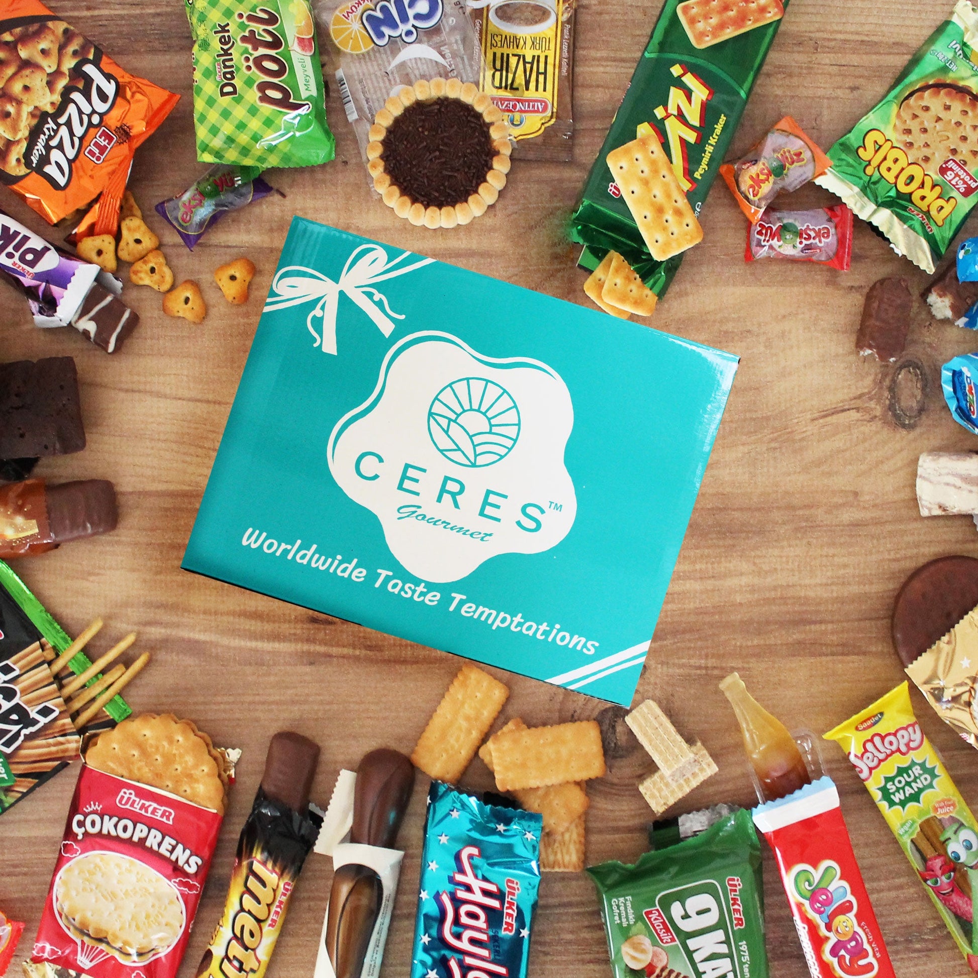 international snack boxes includes 25 different