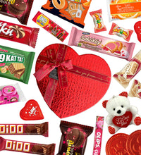 Heart Shaped International Snack Box for Loved Ones, Valentine Days Snack Box for Lovers and Couples